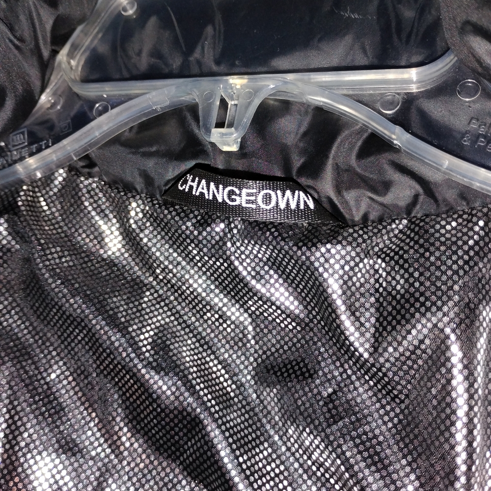 Source Unknown Black Quilted Vest - image 3